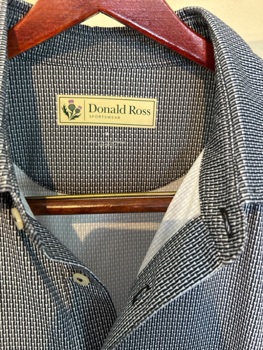 Men's Short-Sleeve Heathered Polo Shirt in Charcoal - Picture 3 of 6